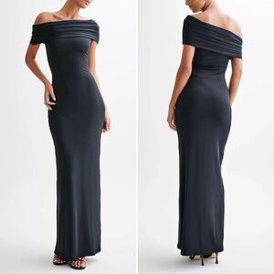 MESHKI Cassandra Off Shoulder Slinky Maxi Dress Black Sz XXL One Shoulder